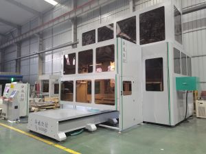 洛阳老城区全封闭五轴模具加工中心